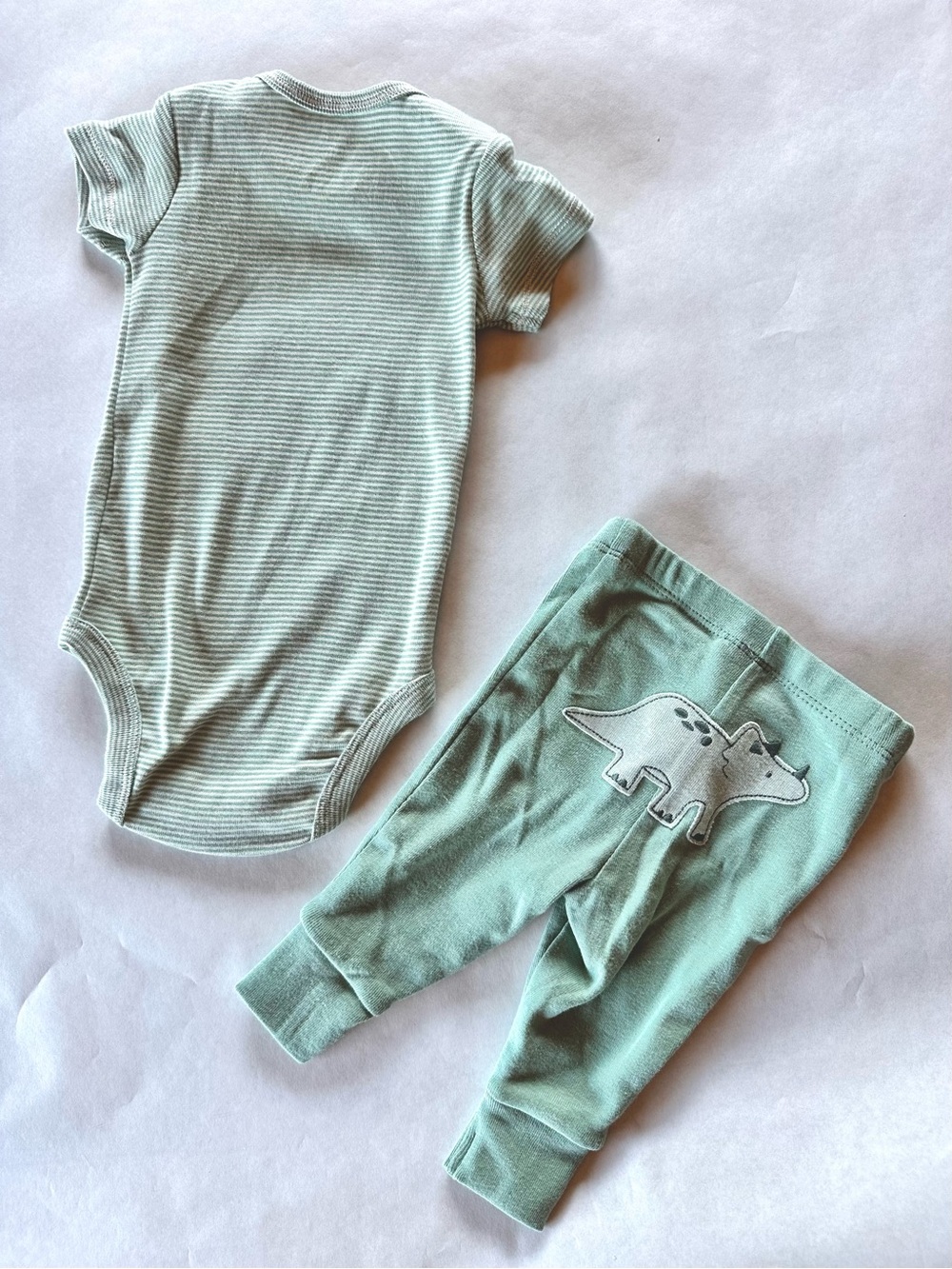 NWOT Carter's Mint Green Striped Bodysuit & Dino Pocket Pants Set